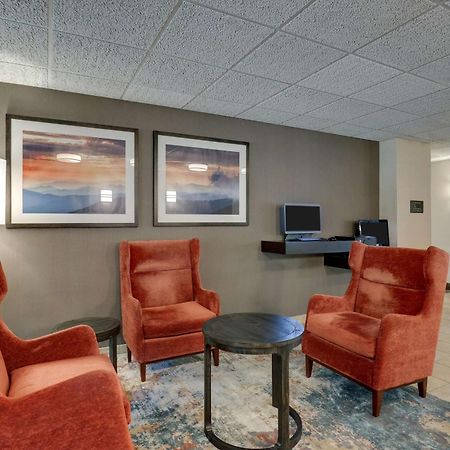 Drury Inn & Suites Charlotte University Place Ngoại thất bức ảnh