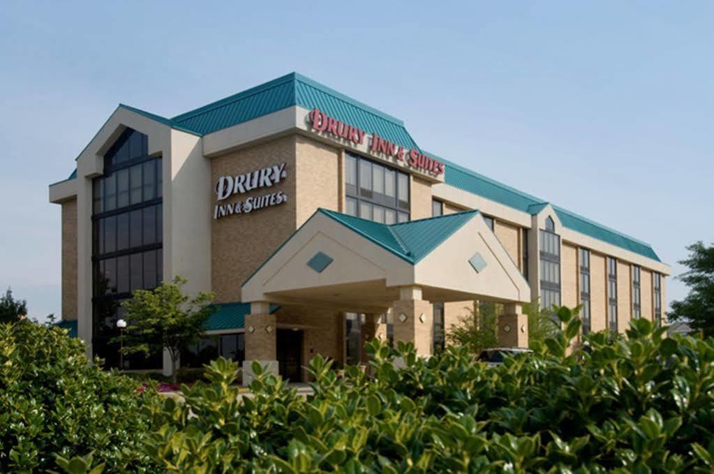 Drury Inn & Suites Charlotte University Place Ngoại thất bức ảnh