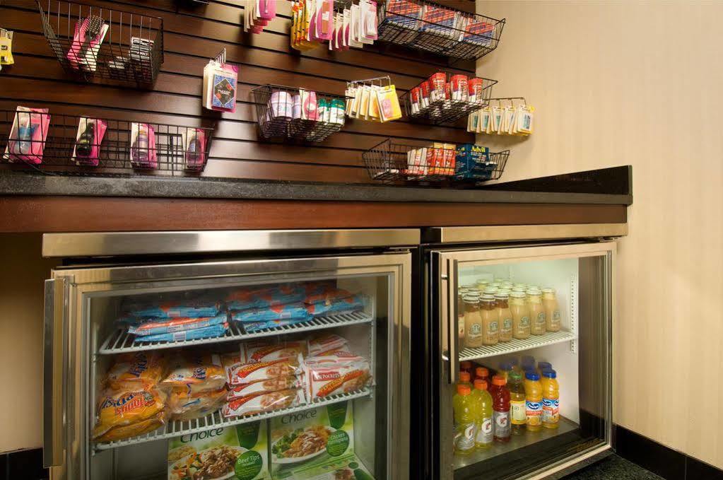 Drury Inn & Suites Charlotte University Place Ngoại thất bức ảnh